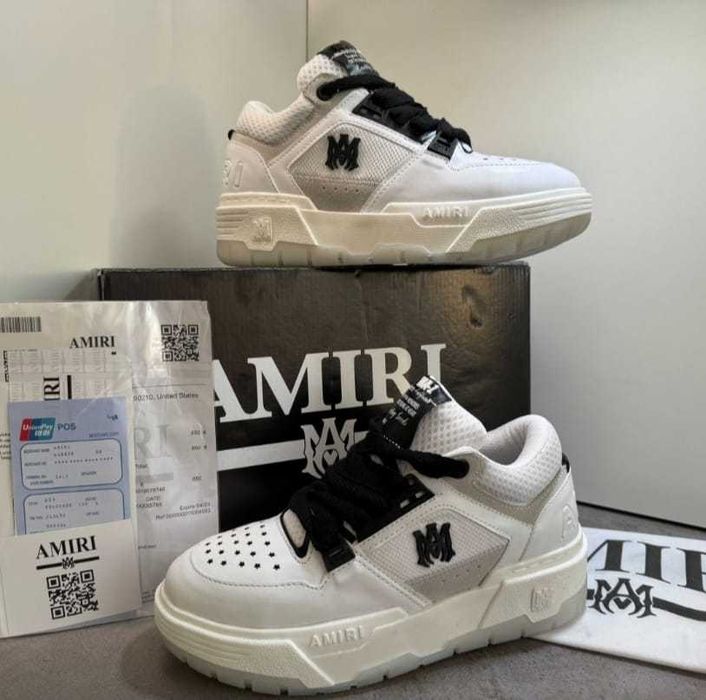 Amiri alb si negru ( verificare colet)
