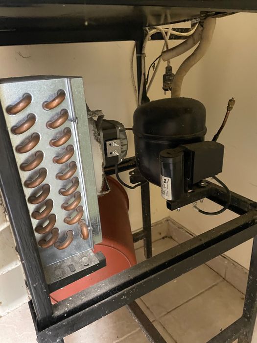 Хладилна вана за мляко или течности 130 л / танк мляко / съхранение