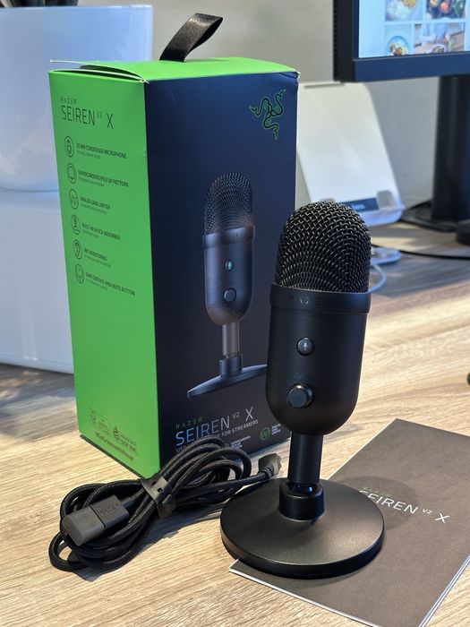 Микрофон Razer Siren V2x