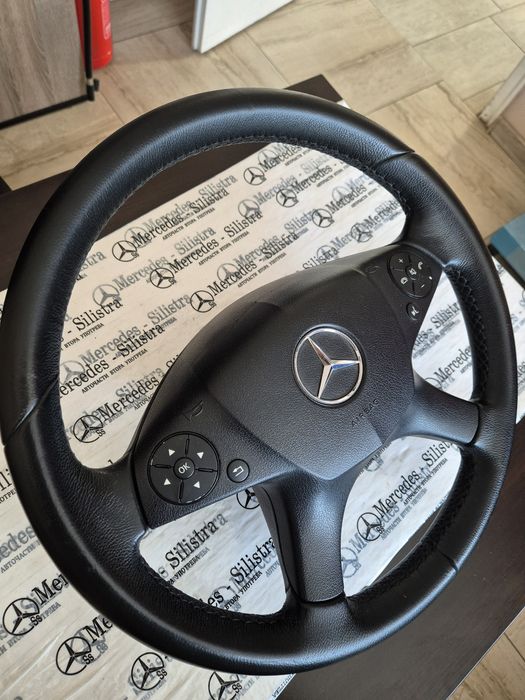 Волан за Мерцедес Ц класа W204