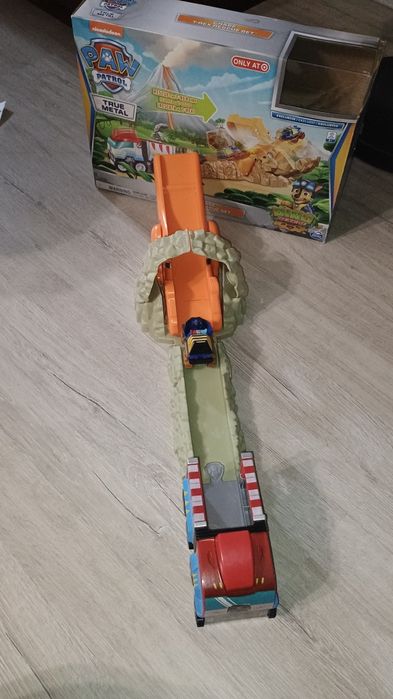 Играчка на пес t-rex rescue set