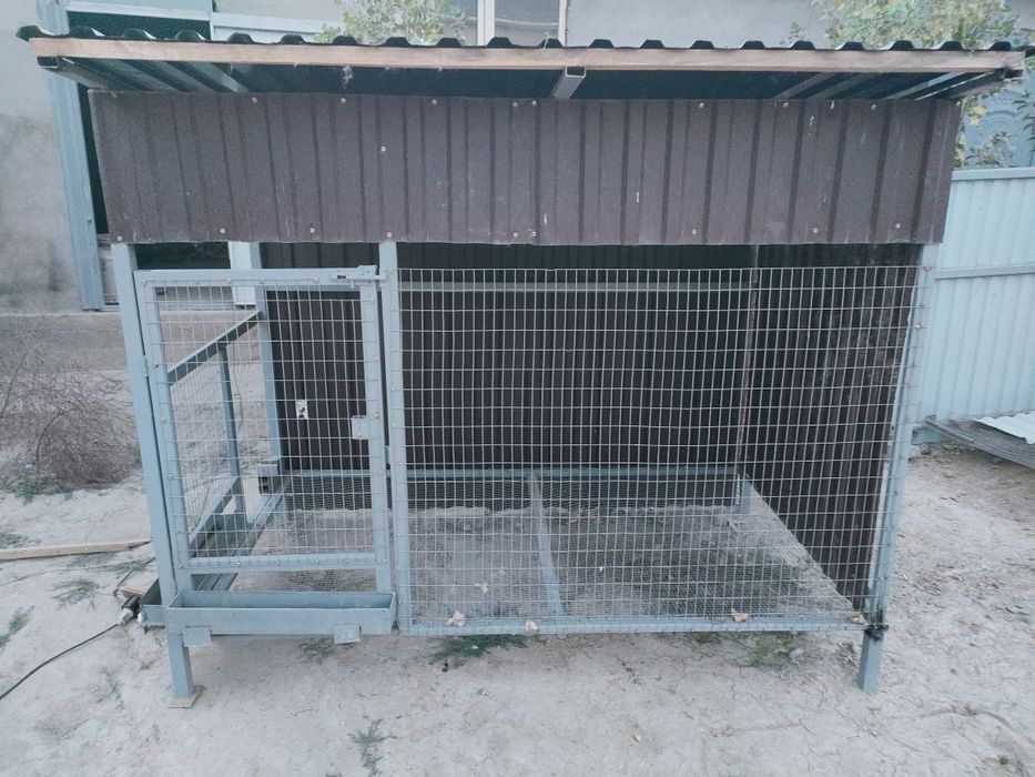 Тауық қора сатамын өте жақсы жағдайда