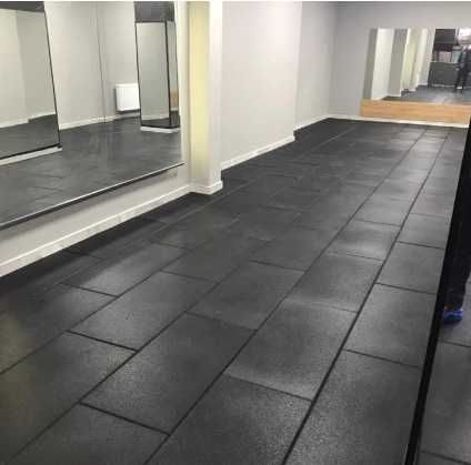 Гумена Каучукова настилка 100 х 50см х 2 см, Фитнес Настилки