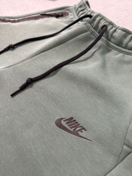Nike Tech Fleece shorts
