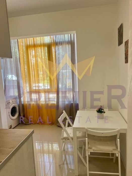 Дава се под наем Тристаен апартамент в Варна, Левски - 70 кв.м за 548.25 € - Снимка #3