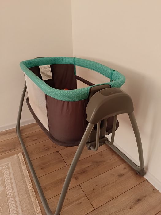 Продам манеж отличный