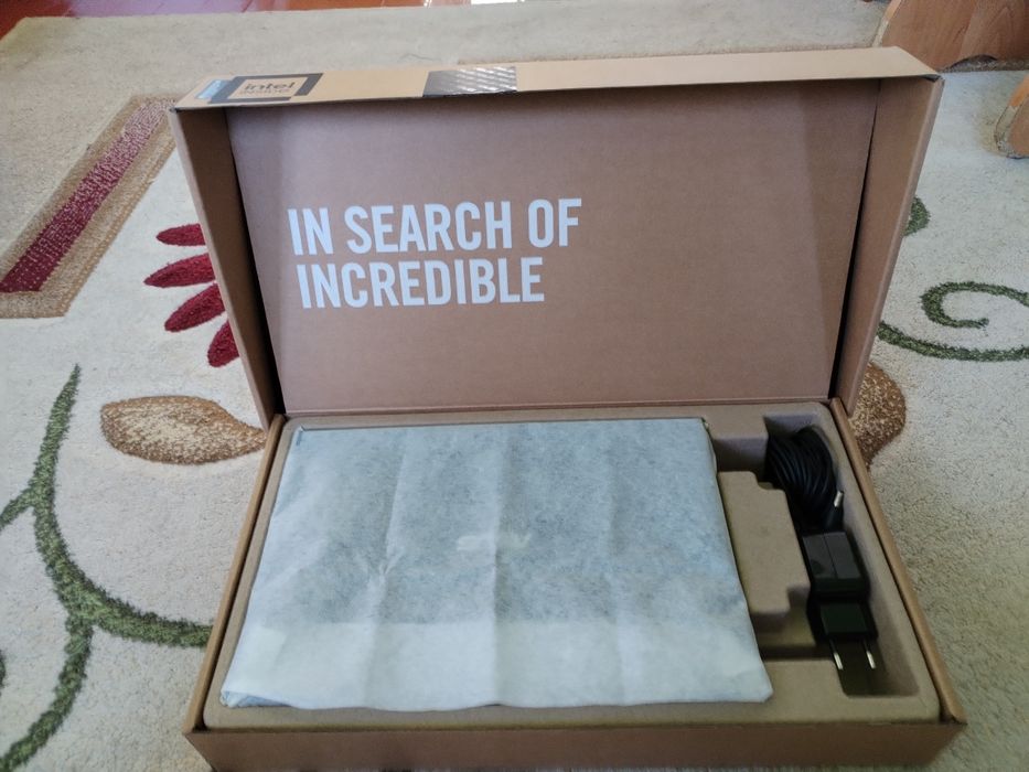 Ноутбук сатылады диагонал 11,5