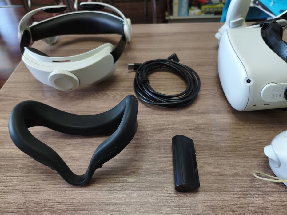 Oculus Quest 2 128 Gb с аксессуарами