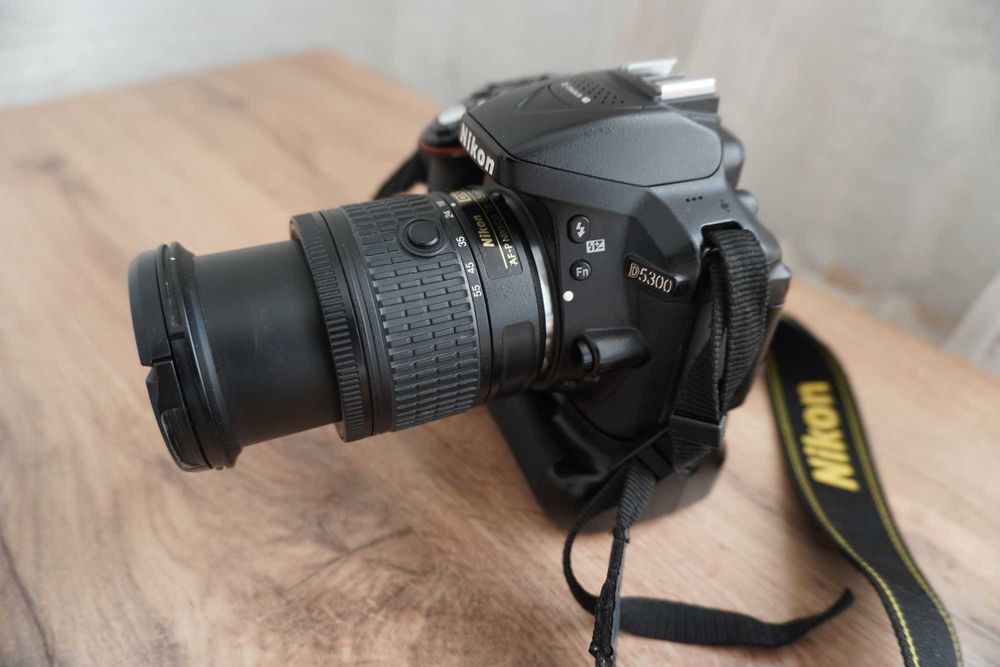 Продаю фотоаппарат Nikon D5300