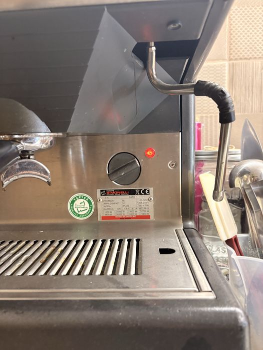 Кафемашина Nuova Simonelli