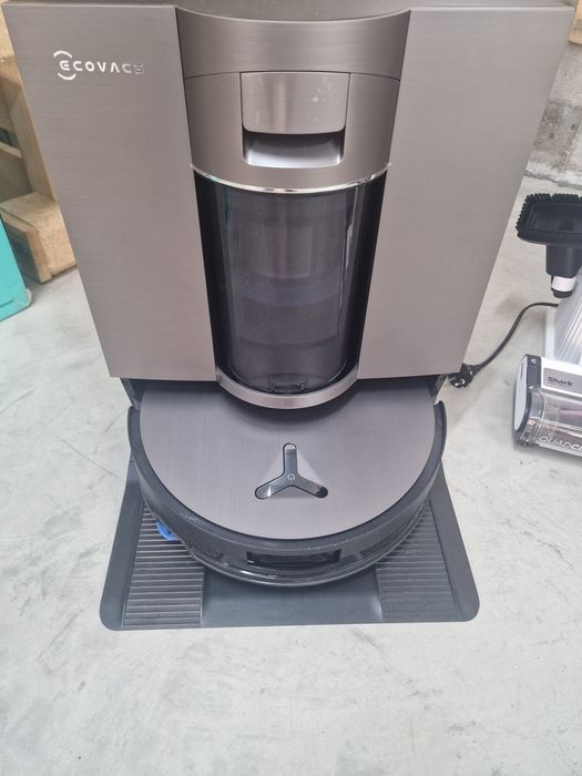 Aspirator robot ecovax