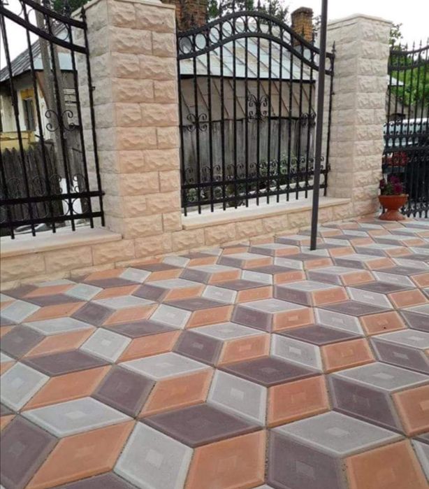 Fabrica de pavaje din beton Model Cod 036 Montaj pavele borduri dale