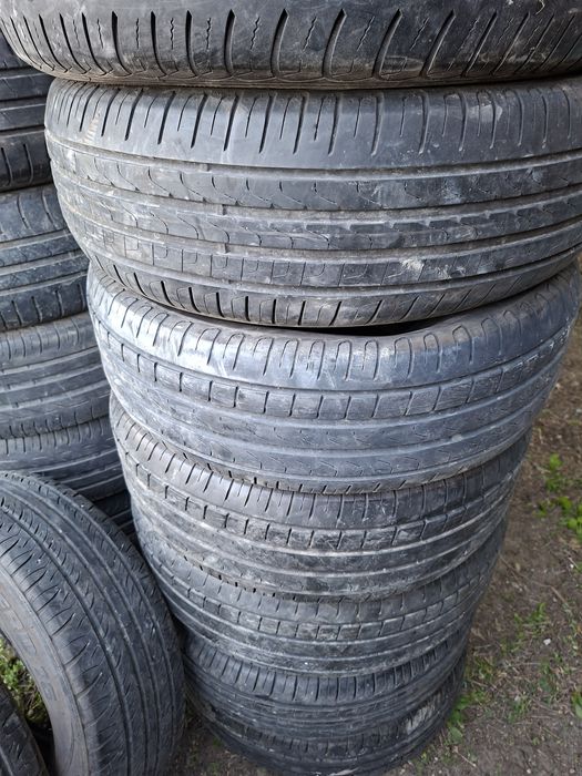 Продам шины 205/60/16 пирелли
