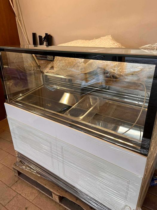 Витрина за сладолед