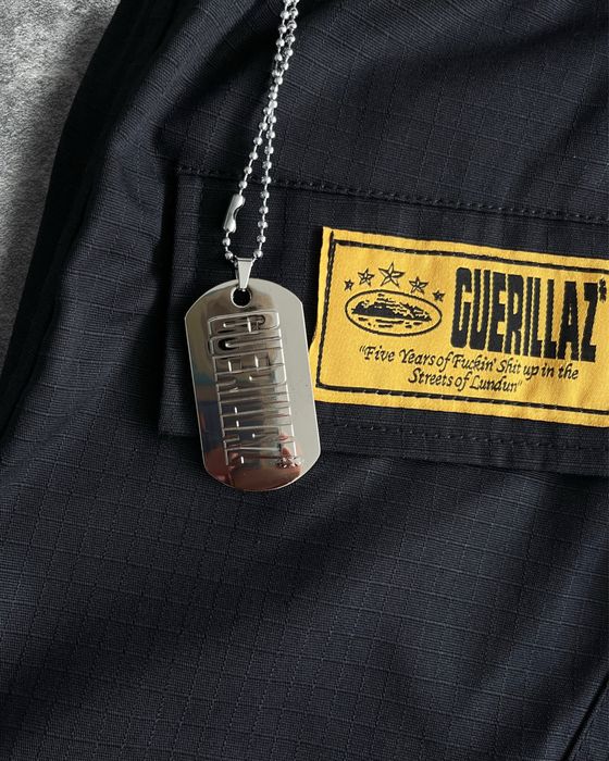 Corteiz cargos black and white