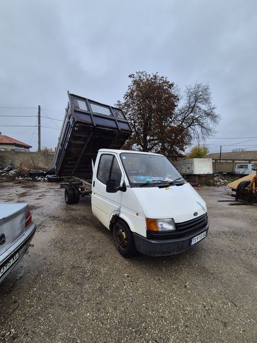 Самосвал Форд транзит