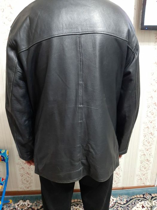 Продам кожаную куртку