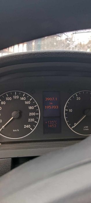 Mercedes A-Class W169 180 CDI на части