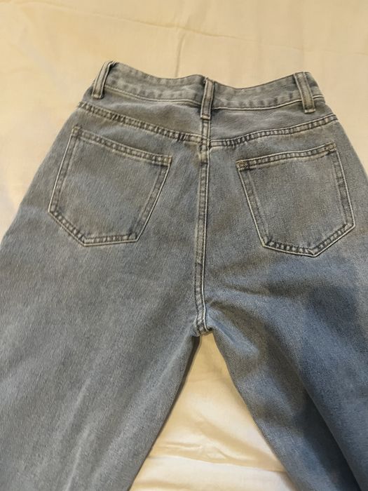 Скъсани дънки shein