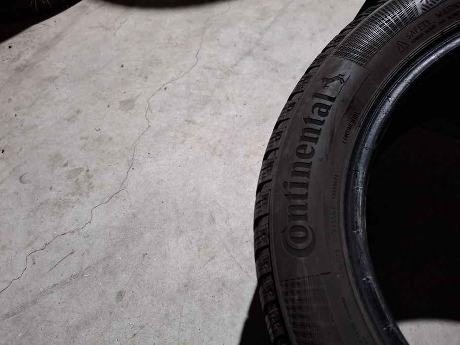 2 Anvelope de iarnă 205 55 r16 Continental