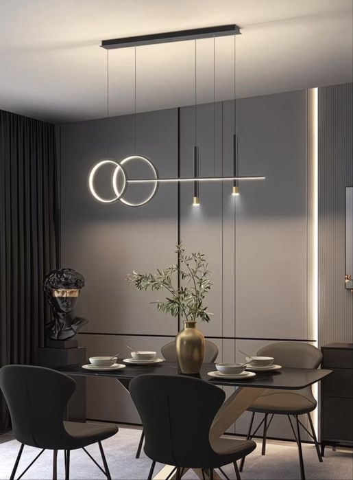 Продам люстру подвесную с пультом .