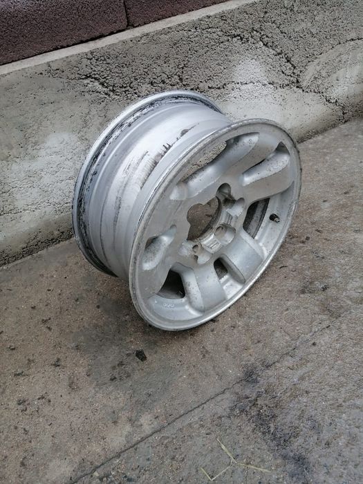 Продается Диск r16 Toyota 4 runner