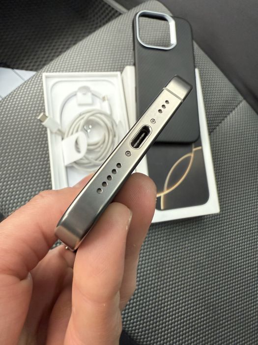 Iphone 16 pro 128 Natural