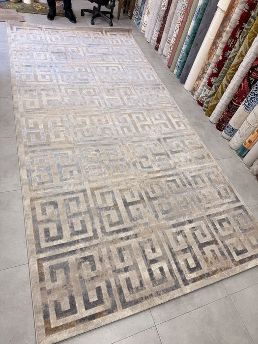 Расспродажа новых ковров