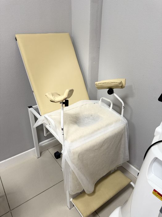 Гинекологическое кресло