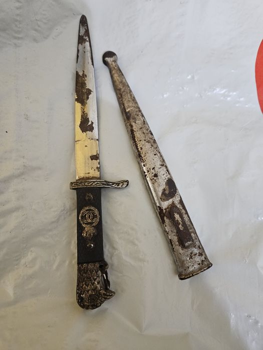 De vanzare stilat vechi