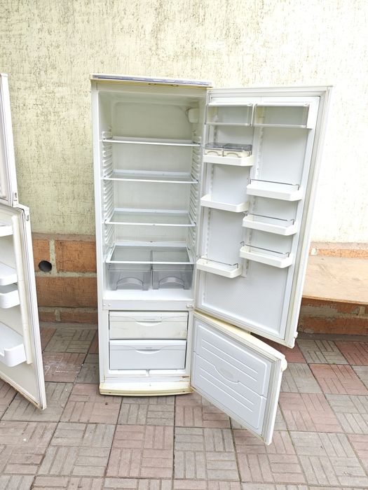 Продажа робочый холодильники с гарантией