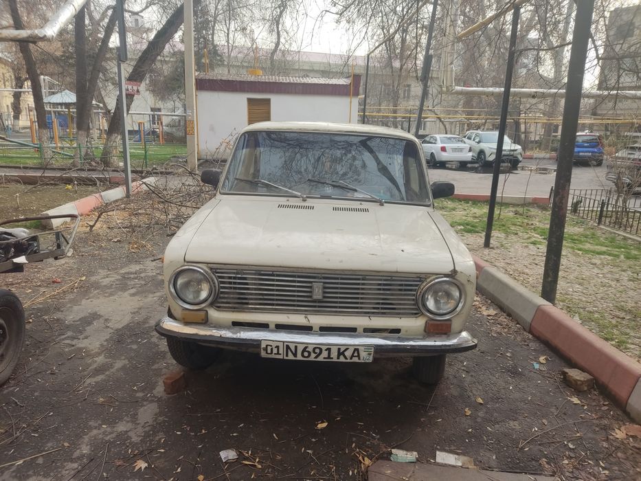 Срочно продается машина Жигули 11