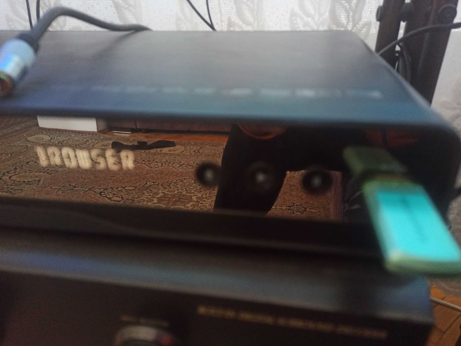 Blu-Ray плеър Pfilips BDP 5100