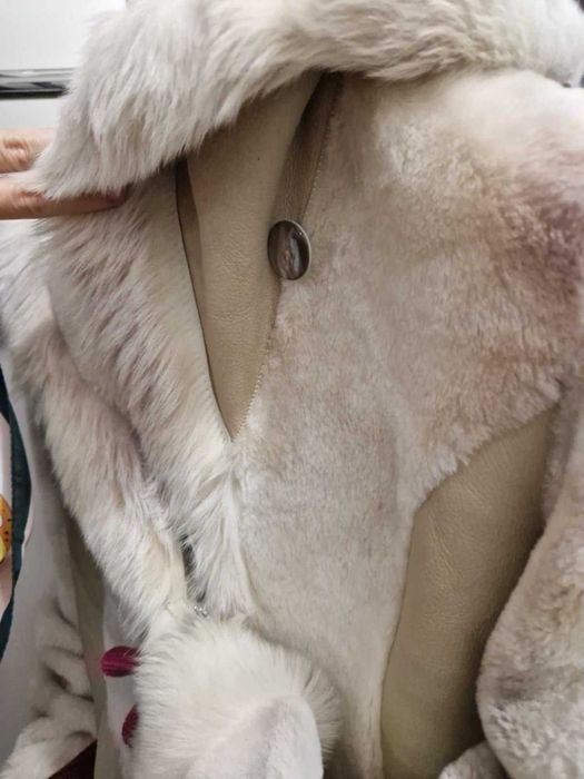 Луксозна връхна дреха 100% овча кожа