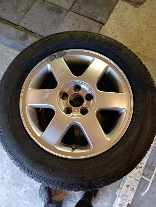 Зимни гуми с джанти 5х100 15