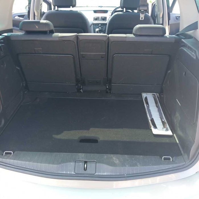 Opel Meriva B 2011г. кафявa/Опел Мерива B 1,4 бензин турбо на части