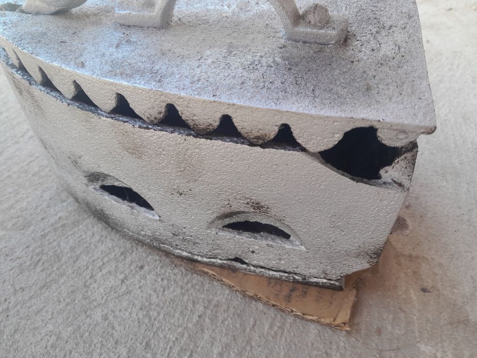 Fier de călcat carbune