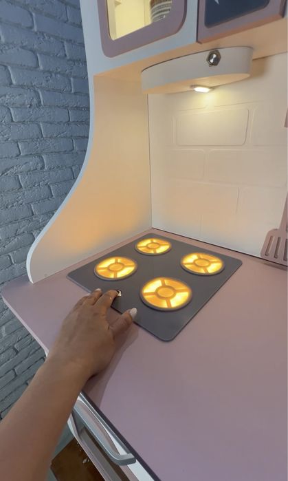 Элитная детская кухня как настоящая