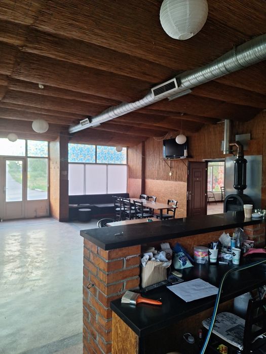 De închiriat spațiu comercial Magazin Bar sau pentru alte activități