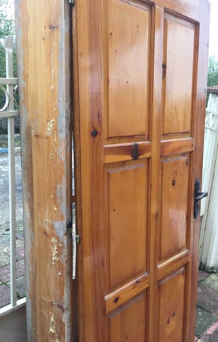 Врата Входна или Интериорна с Каса