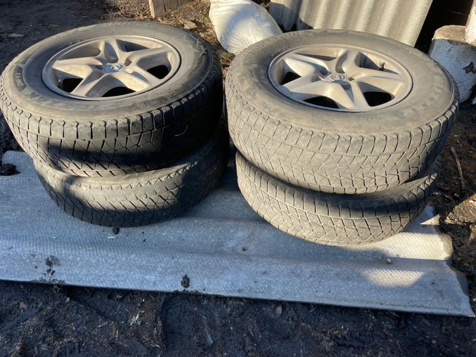 Шины с дисками в сборе