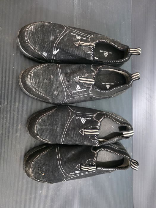 Работни обувки 42 и 44 Delta