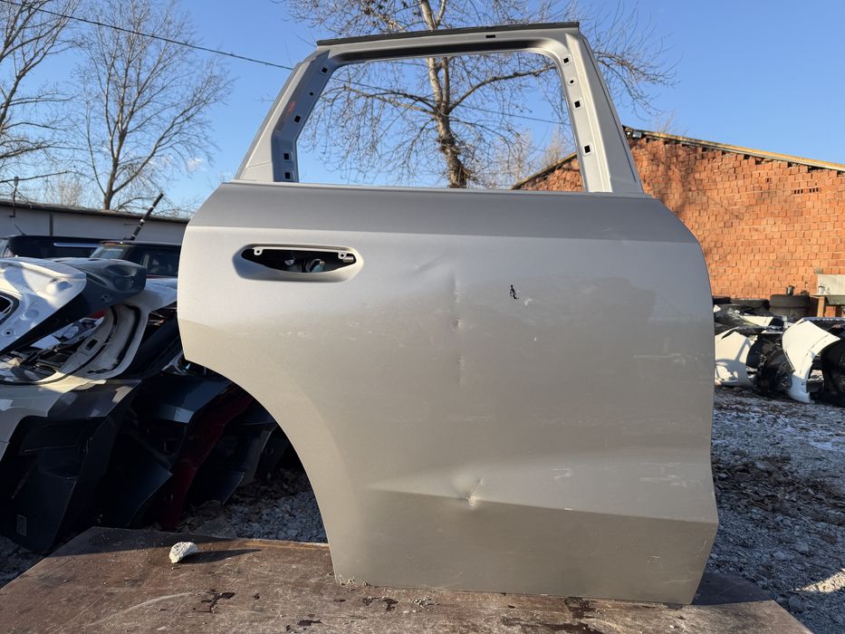 Врата BMW X1 U11