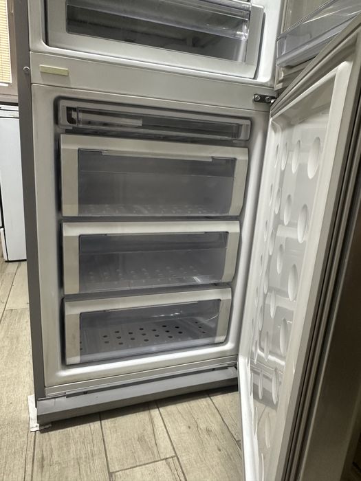 Холодильник Самсунг