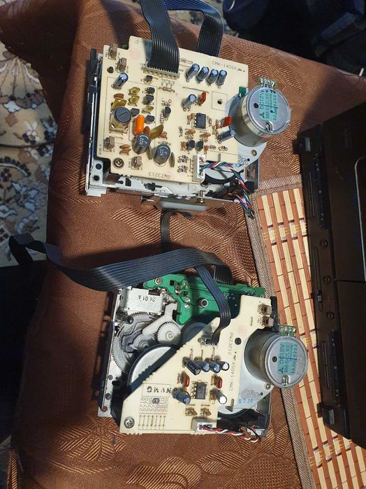 Музикална система Pioneer XR-P320