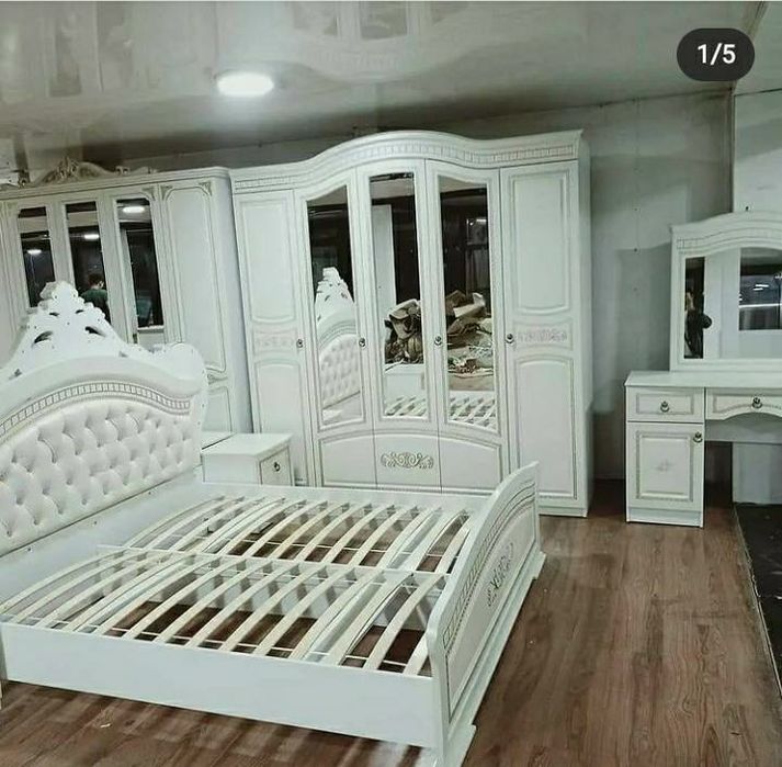 Спальный гарнитур со склада