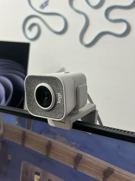 logitech streamcam