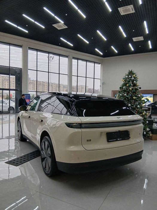 Электромобиль Новый Lixiang i6 позиция от официального дилера