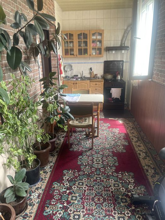 Sergeli 5 uy sotiladi