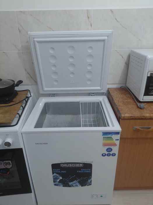 Морозильник 160 литров покупали не давно , продаем с связи переездом